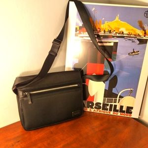 Nwot Calvin Klein shoulder bag